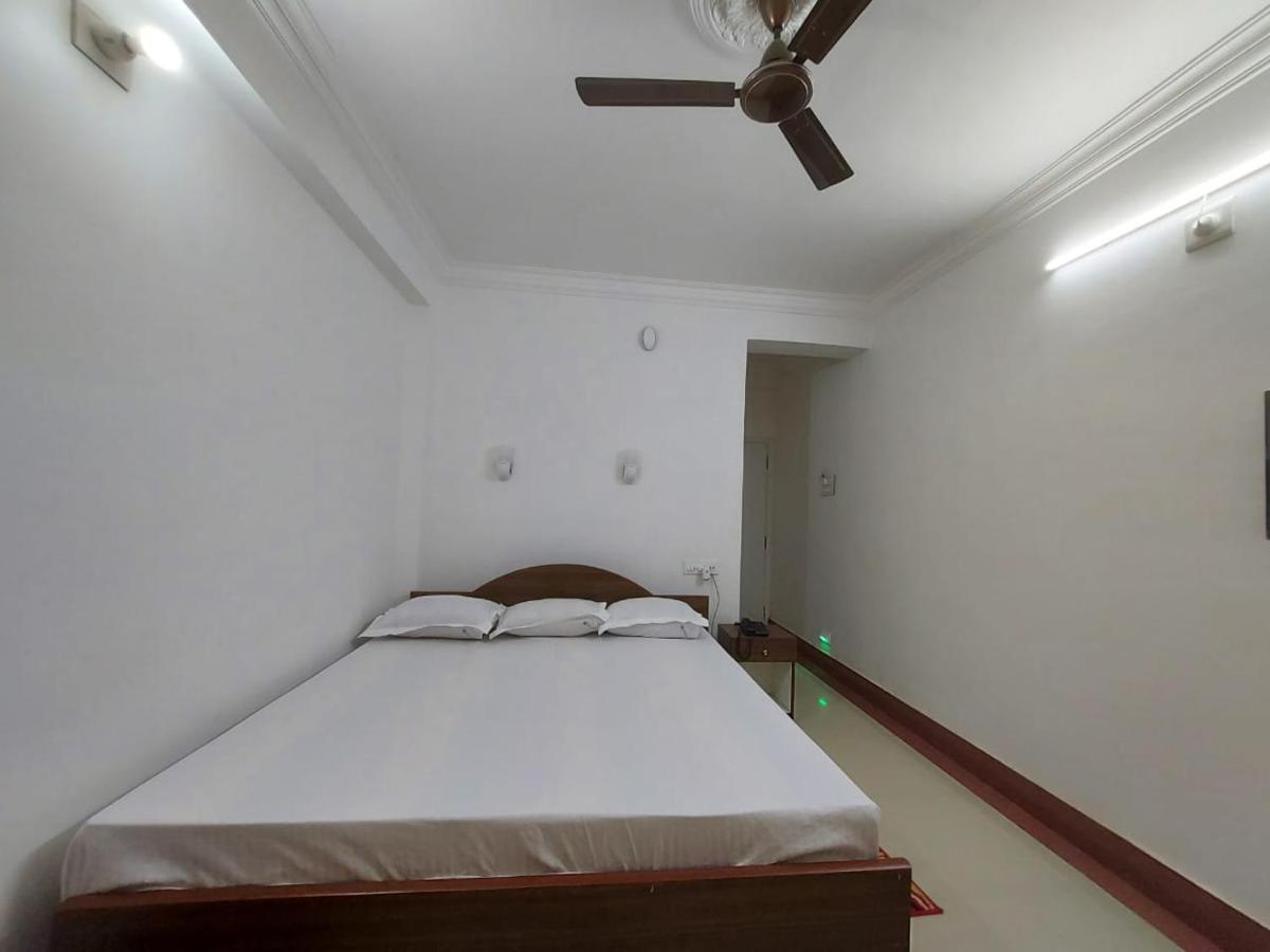 The Palace Inn Digha  Buitenkant foto