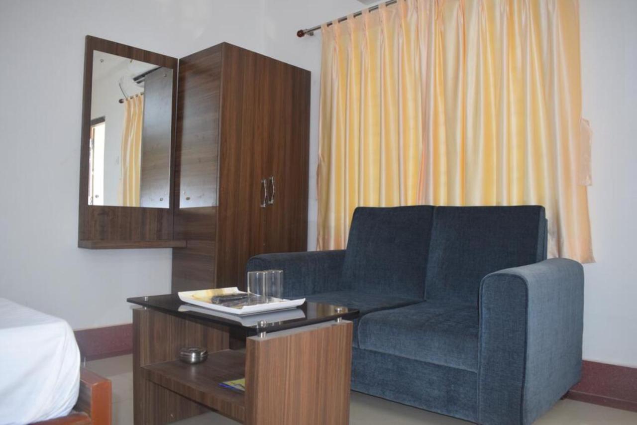 The Palace Inn Digha  Buitenkant foto