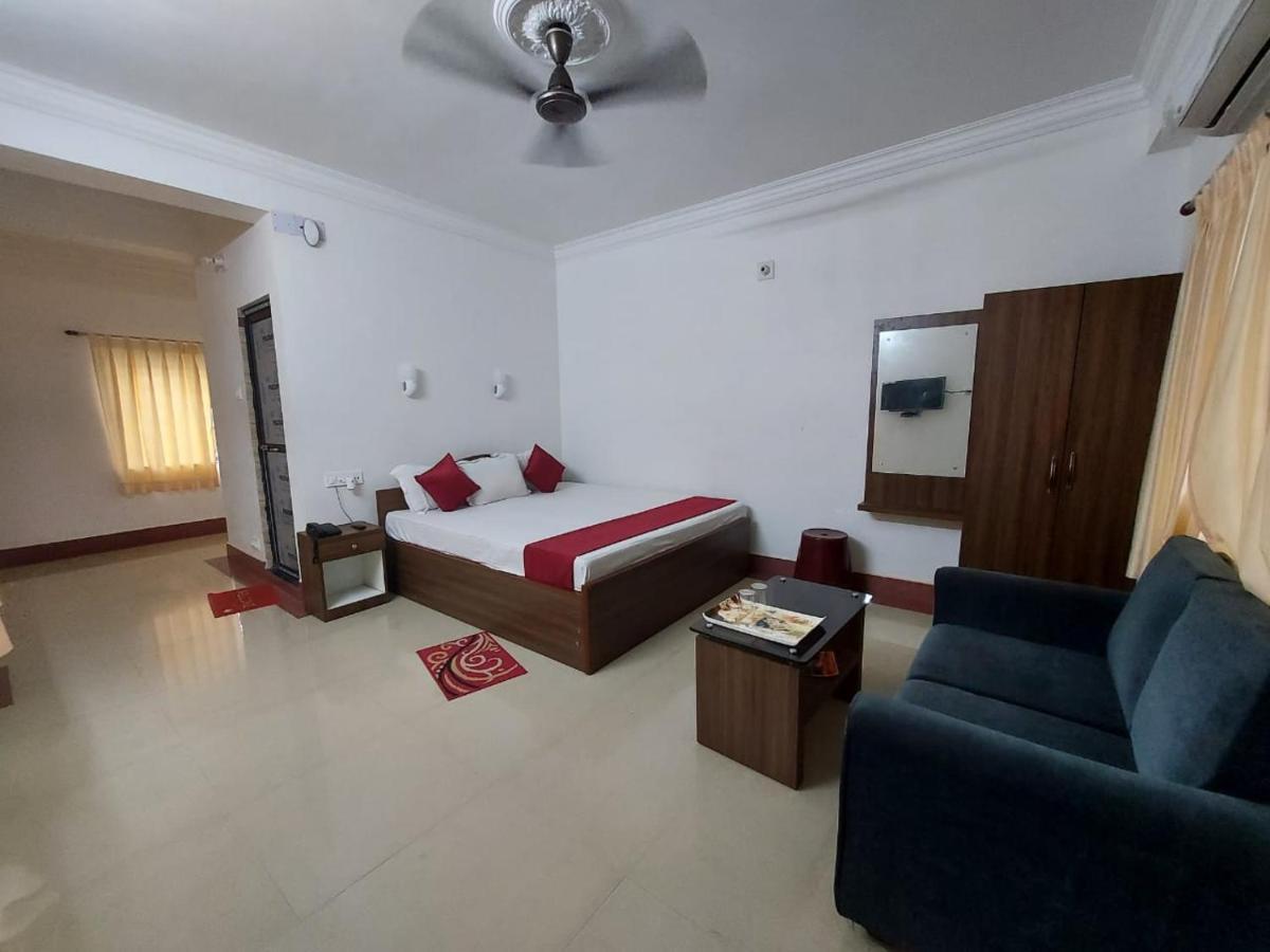 The Palace Inn Digha  Buitenkant foto